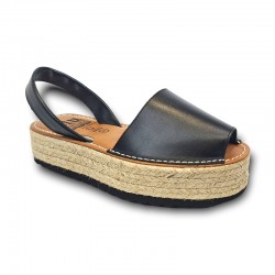MENORQUINA 16201 INDIA IN BLACK LEATHER.