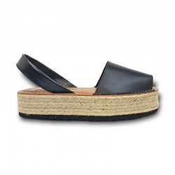 MENORQUINA 16201 INDIA IN BLACK LEATHER.