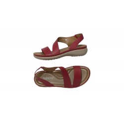 WIDE RED SANDAL