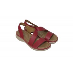 WIDE RED SANDAL