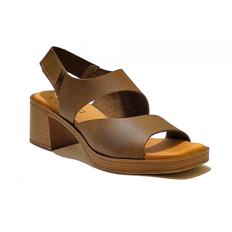 LEATHER HEEL SANDAL: 15069