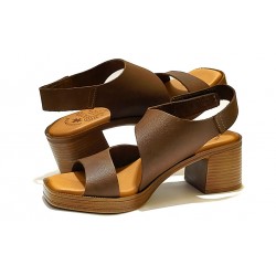 LEATHER HEEL SANDAL: 15069