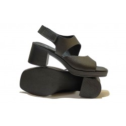 BLACK LEATHER HEEL SANDAL: 15069