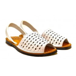 MENORCAN INDIANA: BRAIDED WHITE NATURAL LEATHER.