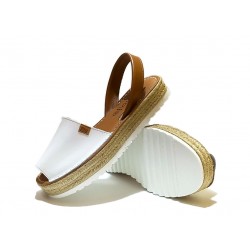 MENORQUINA AVARCA NATURAL LEATHER PLATFORM IN WHITE 9201.
