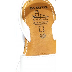 MENORCAN WEDGE 2211AV IN WHITE NATURAL LEATHER.