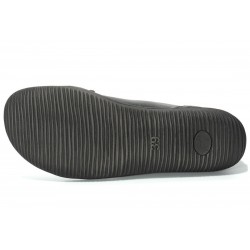 Non-slip rubber sole.