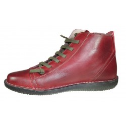 BURGUNDY LEATHER LADY'S ZIPPER BOOT.