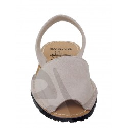 MENORQUINA: 525AV LOW NATURAL LEATHER SANDAL IN BEIGE.
