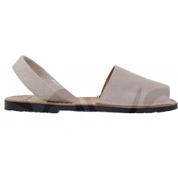 MENORQUINA: 525AV LOW NATURAL LEATHER SANDAL IN BEIGE.