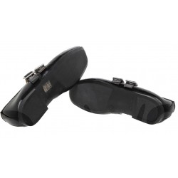 1 CM THICK NON-SLIP RUBBER SOLE.