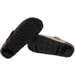 LIGHTWEIGHT, NON-SLIP RUBBER SOLE.